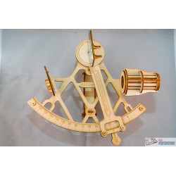 Dreipunkt wooden sextant model